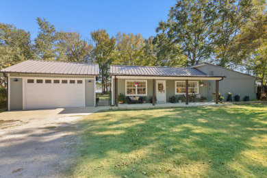 Lake Cherokee Home For Sale in Longview Texas