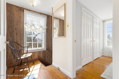 Welcome home to this charming New England style Cape house - photo 15