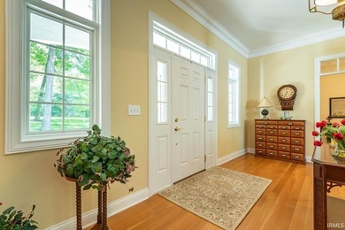 Enjoy this private lane that invites you to this beautiful 24 - photo 3