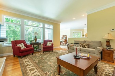 Enjoy this private lane that invites you to this beautiful 24 - photo 5