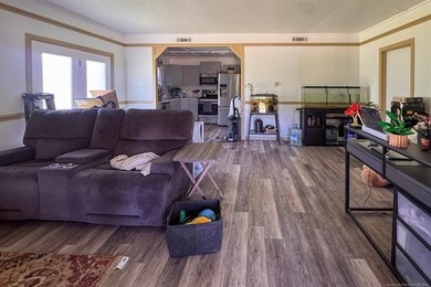 Rare opportunity to acquire an established, income-producing - photo 8