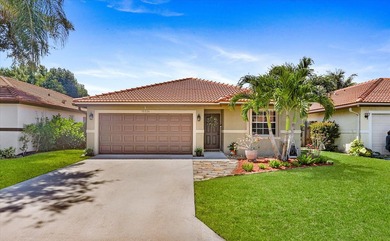 Lake Wellington Home Active Under Contract in Wellington Florida