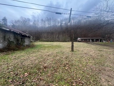 Fishtrap Lake Lot For Sale in Shelbiana Kentucky