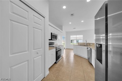 Rare in NE Cape Coral-this spacious corner-lot home offers city - photo 7
