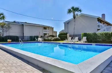 Rare opportunity to own a spacious 3-bedroom, 2-bath with two - photo 25
