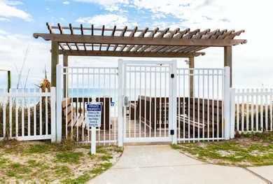 Rare opportunity to own a spacious 3-bedroom, 2-bath with two - photo 28