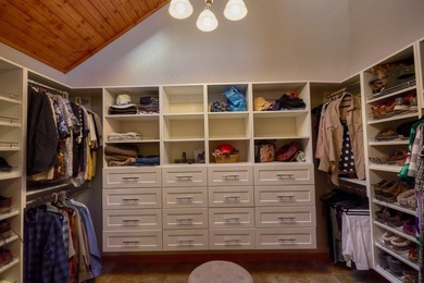 Welcome to Grand View Falls, where this custom-built residence - photo 45