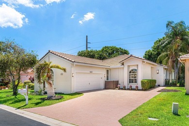Welcome home to this beautifully updated home with 2024 roof and - photo 3