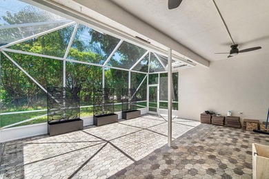 Welcome home to this beautifully updated home with 2024 roof and - photo 7