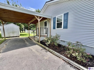 CHARMING HOME! Adorable ranch located right in Heart of Kentucky - photo 11