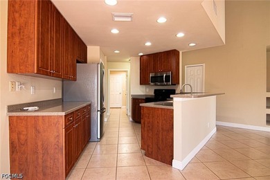 Wow! Very nice, custom built POOL home in fast growing NW Cape - photo 12