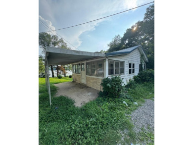 Lake Home For Sale in Thornville, Ohio