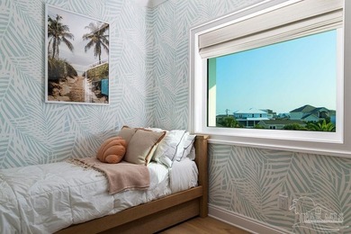 Uniquely positioned in one of the most coveted pockets of - photo 22