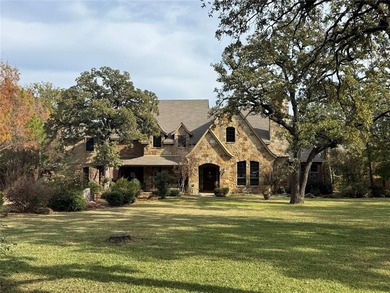 Lake Grapevine Home For Sale in Grapevine Texas