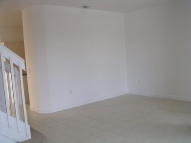 3 Bedroom 2-1/2 bath condo with 2 levels inside-living area on - photo 7