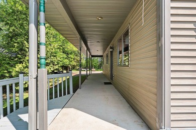 Spectacular waterfront property with approximately 100ft of - photo 7