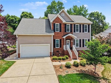 Immaculately maintained and thoughtfully refreshed, this home - photo 2
