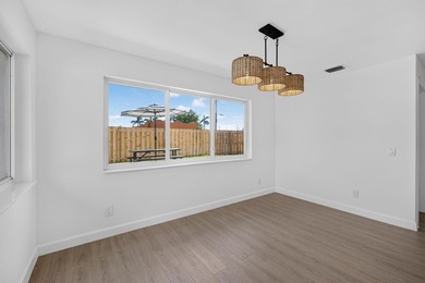 It's like living in a brand new house! Completely renovated 4 - photo 11