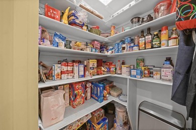 DON*T MISS OUT ON THIS HOME THAT HAS IT ALL - 4 bedrooms/3 - photo 13