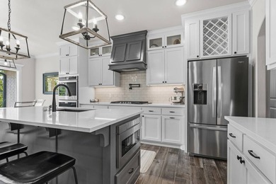 - Private Waterfront Living on Red Rock Lake - Space, Design & - photo 14