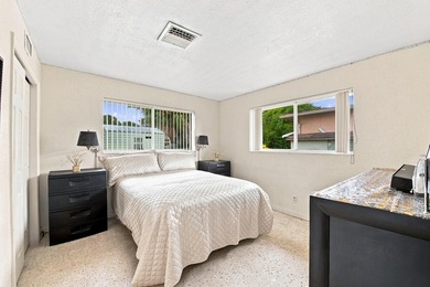 Welcome to this spacious 3-bedroom, 3-bathroom home located in - photo 14