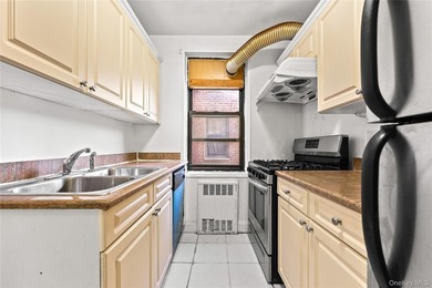 24 Hour Security, Gated Development, Laundry Room In Basement - photo 16