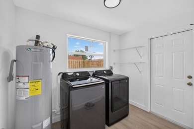 It's like living in a brand new house! Completely renovated 4 - photo 25