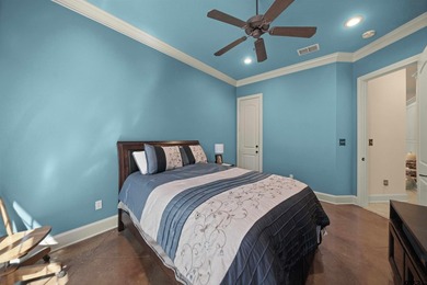 DON*T MISS OUT ON THIS HOME THAT HAS IT ALL - 4 bedrooms/3 - photo 29