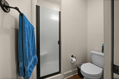 DON*T MISS OUT ON THIS HOME THAT HAS IT ALL - 4 bedrooms/3 - photo 32