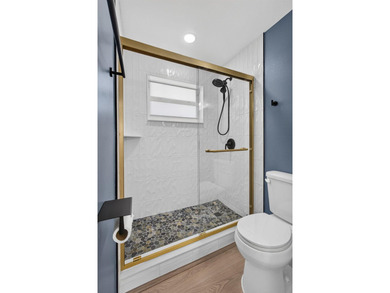 It's like living in a brand new house! Completely renovated 4 - photo 36