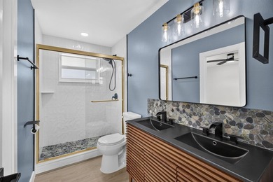It's like living in a brand new house! Completely renovated 4 - photo 37