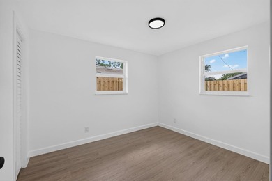 It's like living in a brand new house! Completely renovated 4 - photo 38