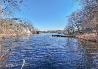 Lake Holiday Lot For Sale in Crossville Tennessee