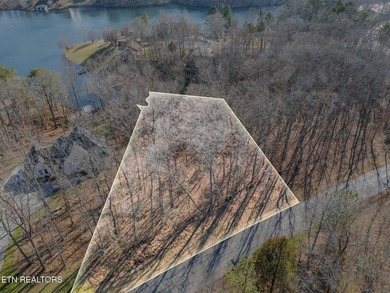 Beautiful wooded lakefront lot on Holiday Hills Lake, located in - photo 2