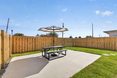 It's like living in a brand new house! Completely renovated 4 - photo 46