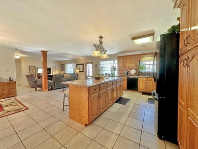 Lakefront Living at Its Best! Welcome to your personal paradise - photo 8