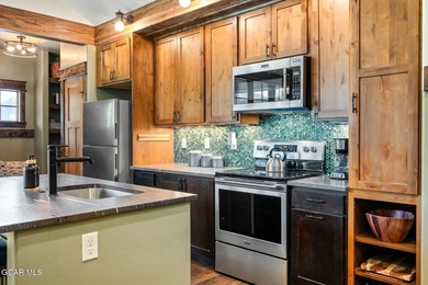 Experience the perfect blend of refined rustic charm and modern - photo 6