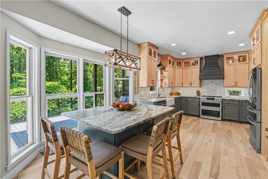 Enjoy The Keowee Life at 9 Rip Tide Ct. with direct water access - photo 18