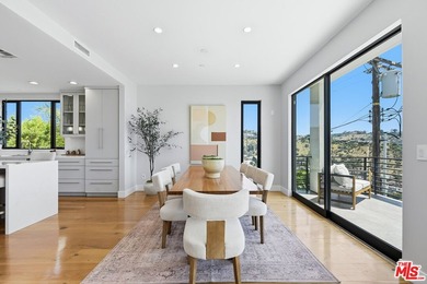 Stunning contemporary showplace situated in a quiet and - photo 21
