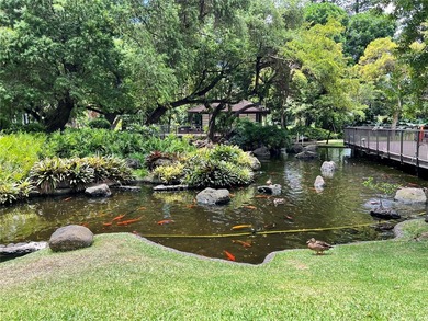 Enjoy the convenience of urban living in this well-maintained - photo 22