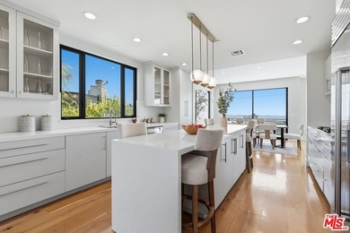 Stunning contemporary showplace situated in a quiet and - photo 25