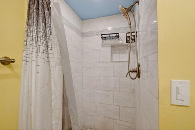 Live the relaxed Florida lifestyle in Kings Point! First-floor - photo 25