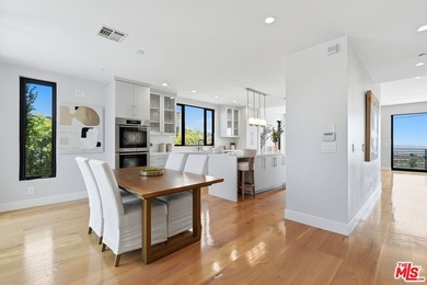 Stunning contemporary showplace situated in a quiet and - photo 27
