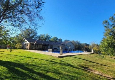 This home has everything you need! Don't miss this stunning - photo 34