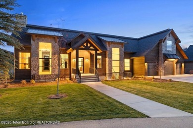 Discover elevated mountain living in this brand-new custom home - photo 1