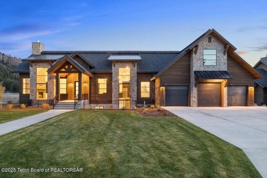 Discover elevated mountain living in this brand-new custom home - photo 2