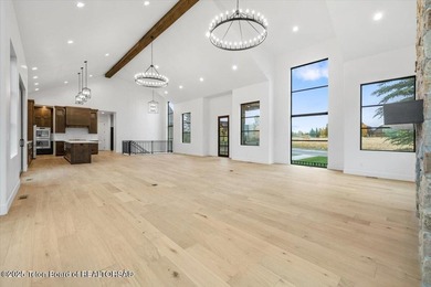 Discover elevated mountain living in this brand-new custom home - photo 8
