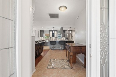 Under contract-accepting backup offers. WATER you waiting for? - photo 4