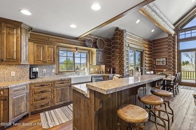 Experience the pinnacle of mountain living with this exceptional - photo 7