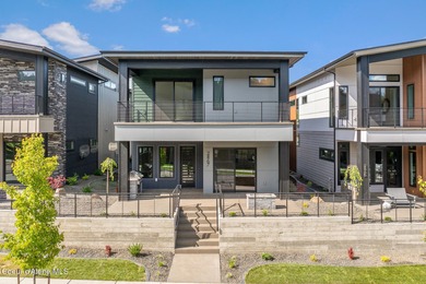 Spokane River Home Sale Pending in Coeur d Alene Idaho